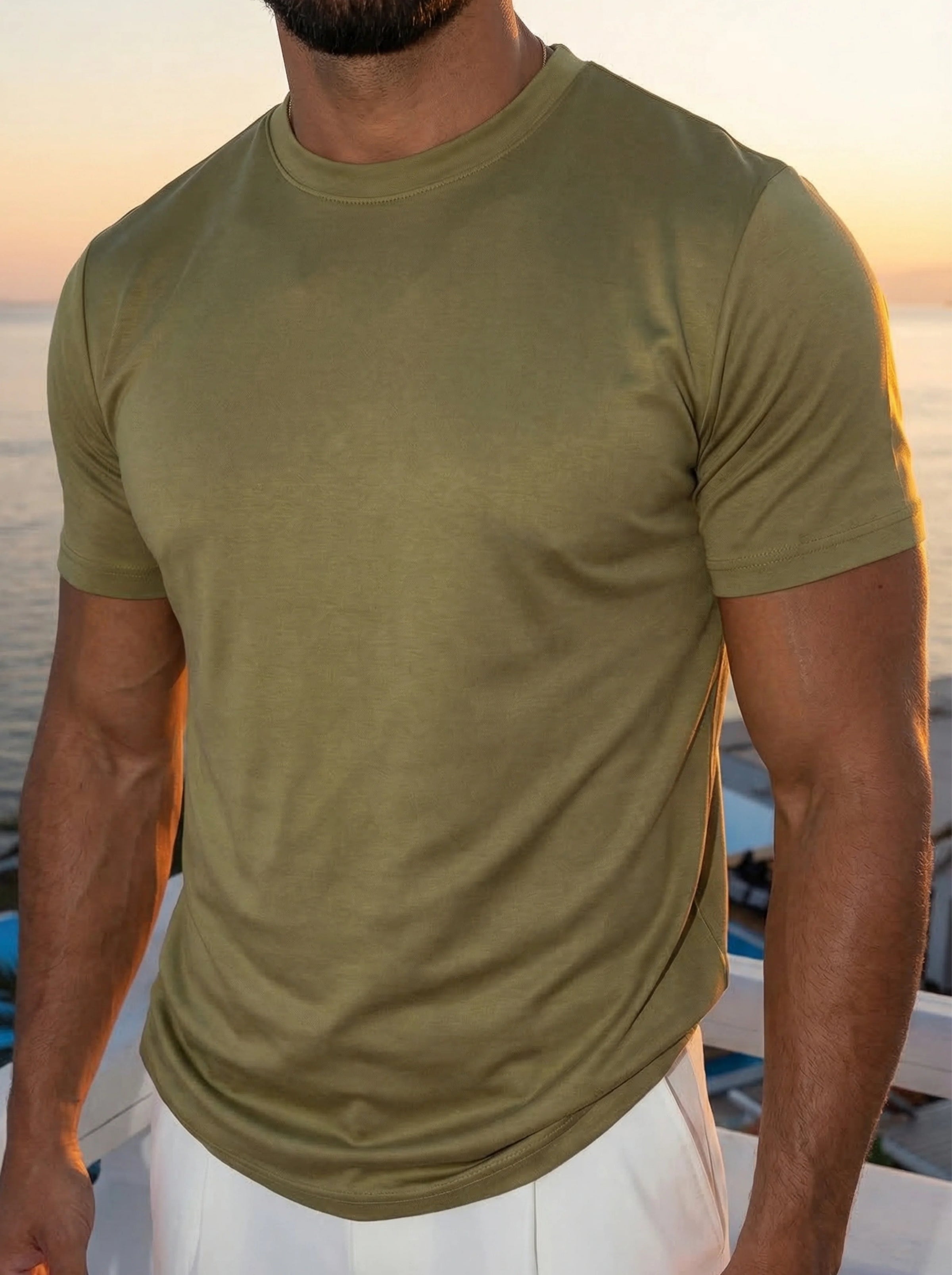 Essential T-shirt – Olivgrön