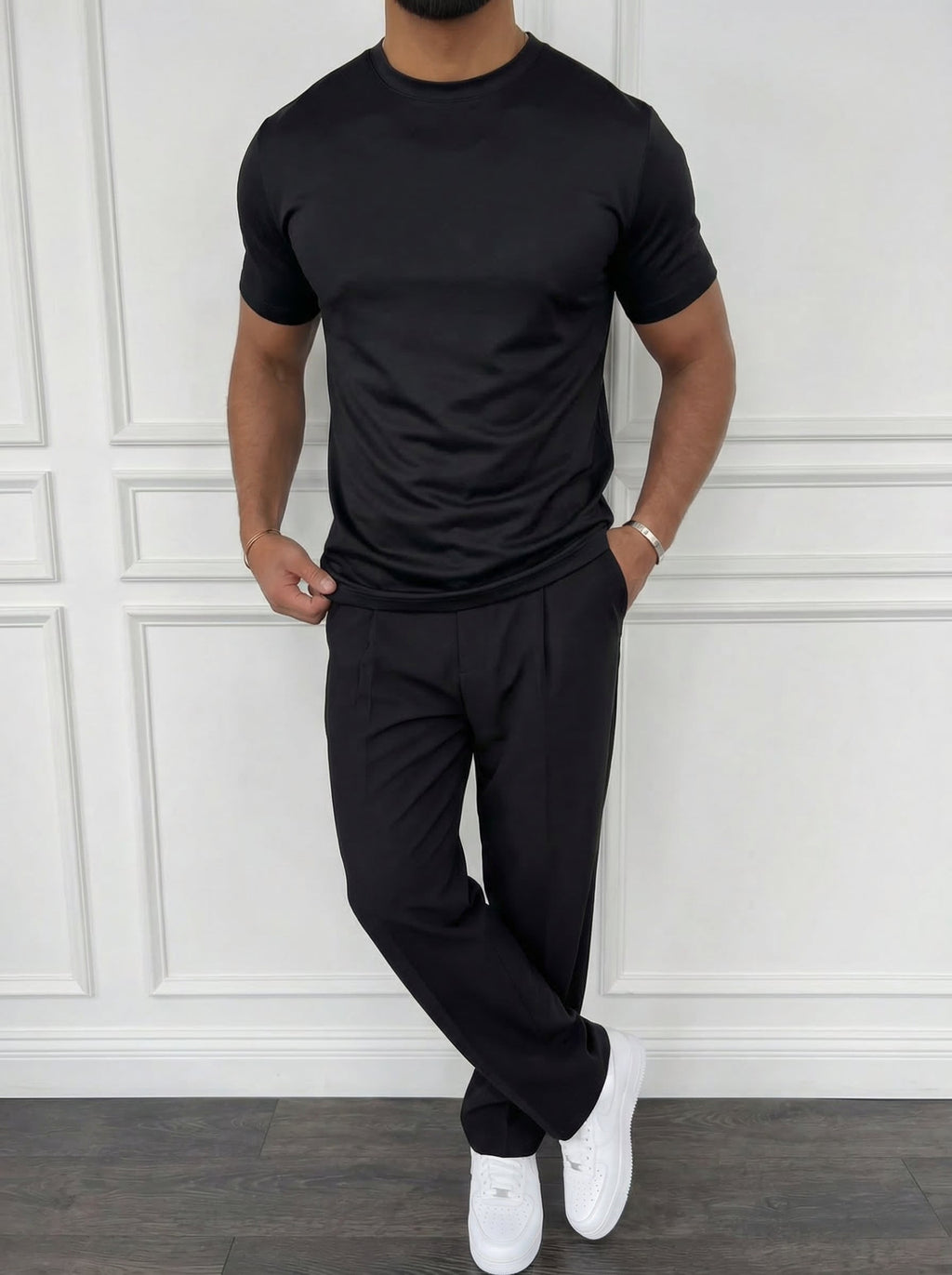 Essential T-shirt – Svart